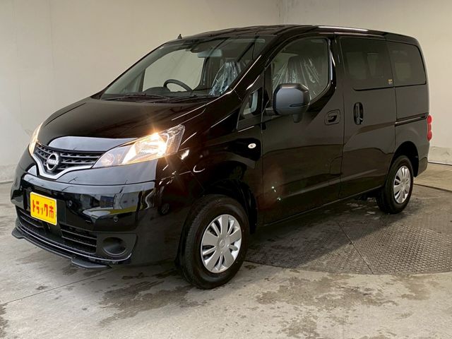NISSAN / NV200 VANETTE van 4WD
