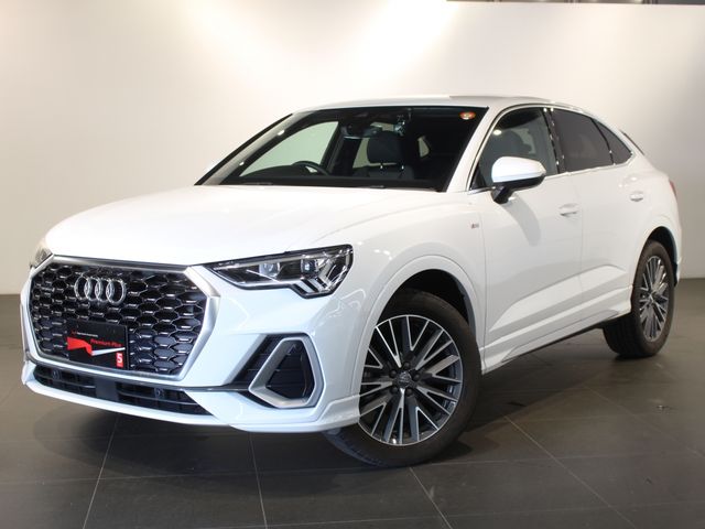 AUDI / AUDI Q3 SPORTBACK