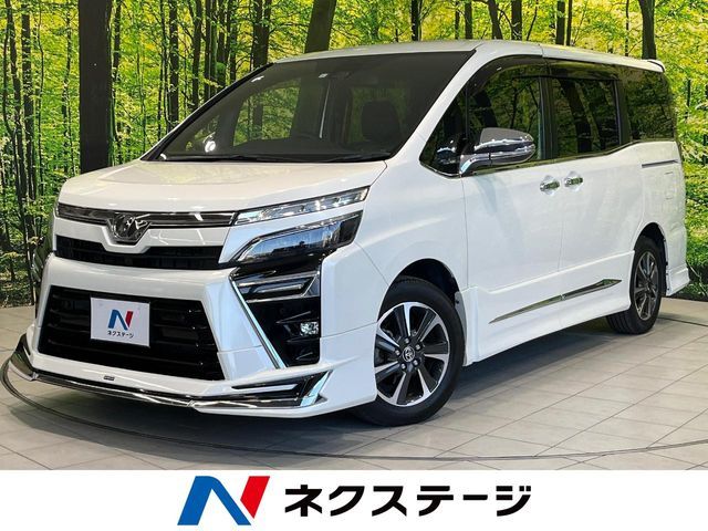 TOYOTA / VOXY