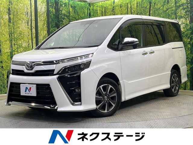 TOYOTA / VOXY 4WD
