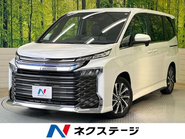 TOYOTA / VOXY HYBRID