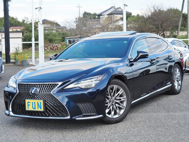 TOYOTA / LEXUS LS500h 4WD