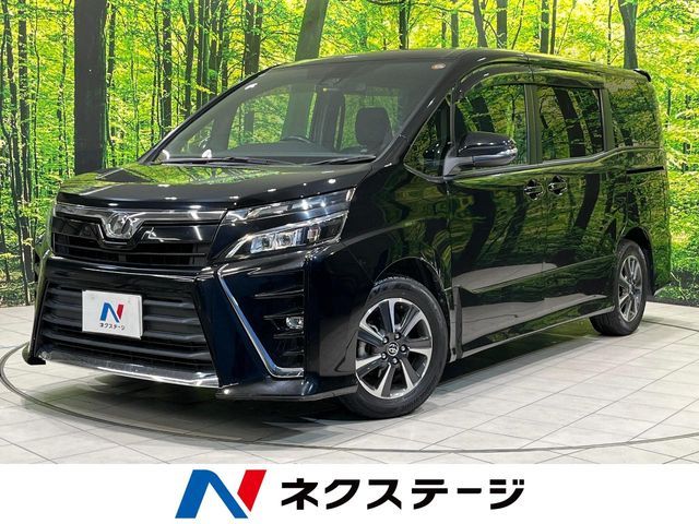 TOYOTA / VOXY