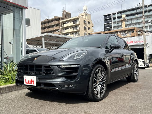 PORSCHE / PORSCHE Macan