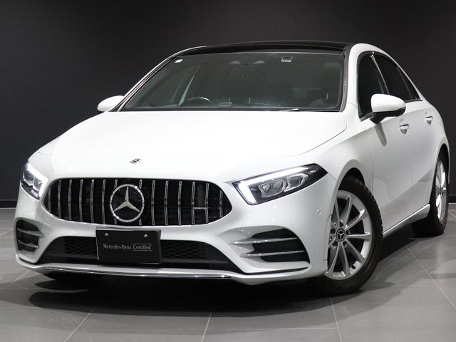 MERCEDES BENZ / MERCEDES BENZ A class sedan