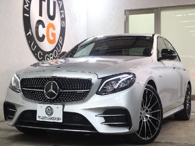 MERCEDES BENZ / MERCEDES AMG E class sedan