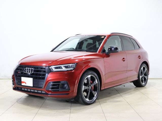 AUDI / AUDI SQ5