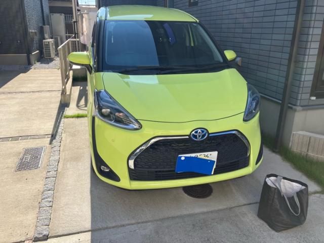TOYOTA / SIENTA HYBRID