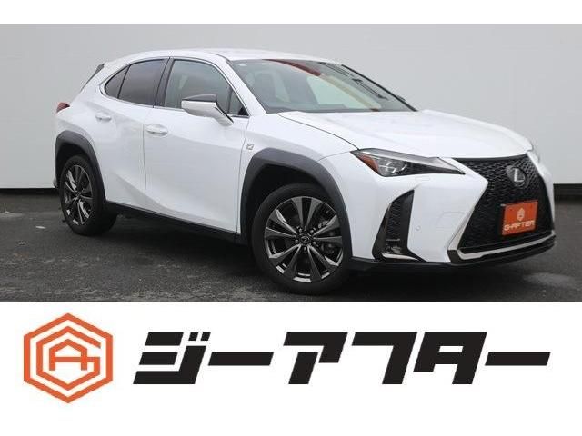 TOYOTA / LEXUS UX200