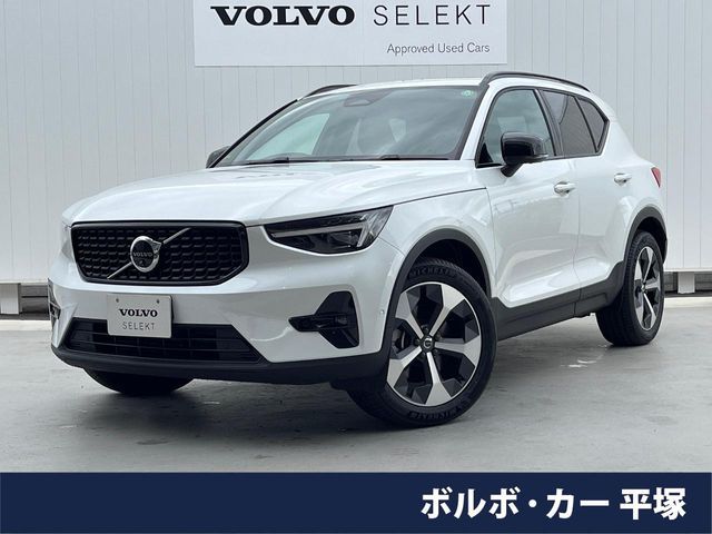 VOLVO / VOLVO XC40