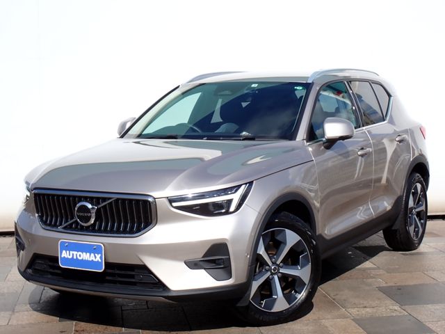 VOLVO / VOLVO XC40