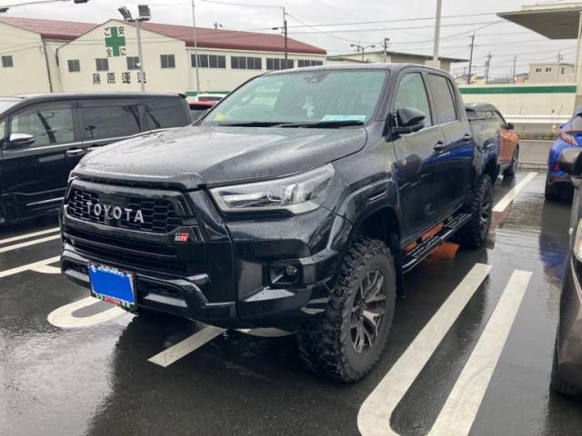 TOYOTA / ハイラックストラック４Ｄ