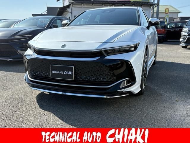 TOYOTA / CROWN CROSSOVER