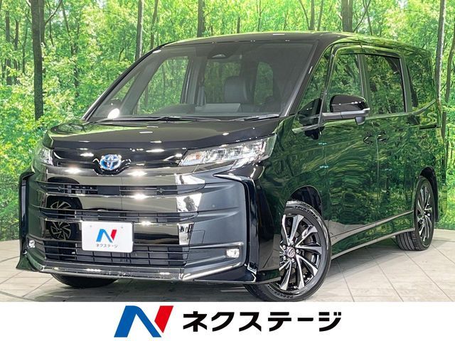 TOYOTA / NOAH HYBRID