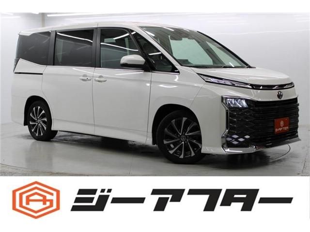 TOYOTA / VOXY