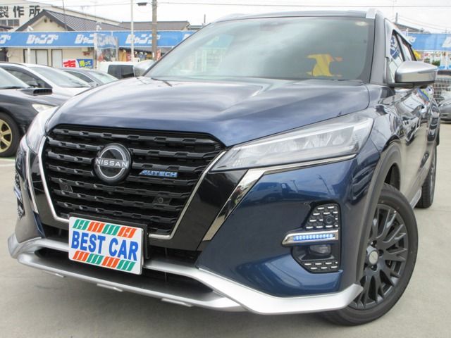 NISSAN / KICKS