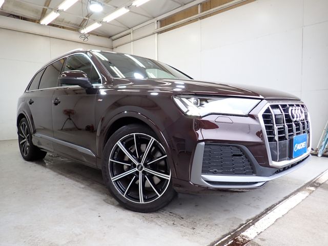 AUDI / AUDI  Q7