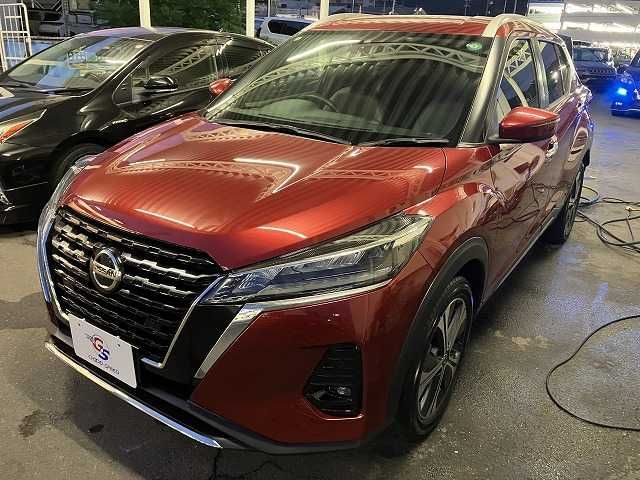 NISSAN / KICKS