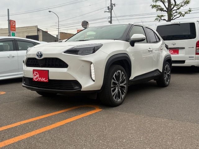 TOYOTA / YARIS CROSS HYBRID