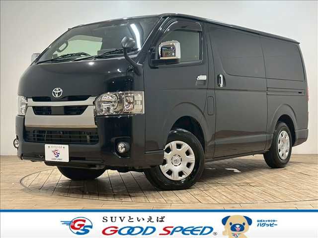TOYOTA / HIACE van 4WD