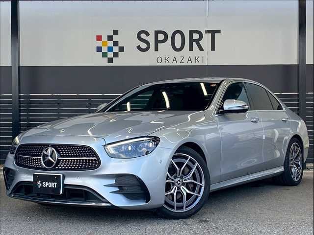 MERCEDES BENZ / MERCEDES BENZ E class sedan