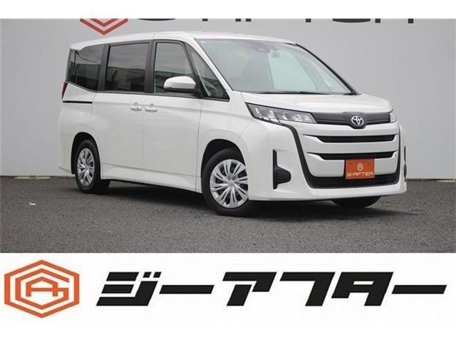 TOYOTA / NOAH