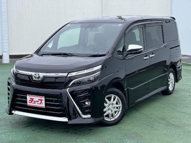 TOYOTA / VOXY
