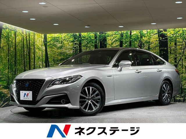 TOYOTA / CROWN sedan hybrid