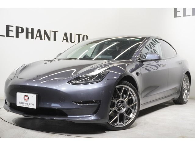 TESLA / TESLA MODEL 3