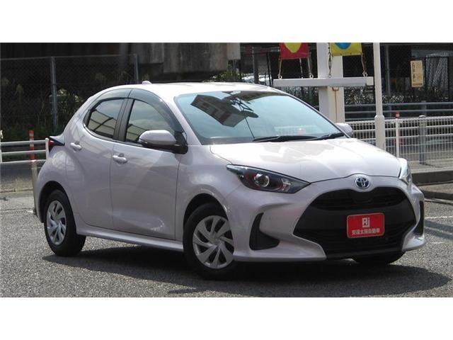TOYOTA / YARIS HYBRID