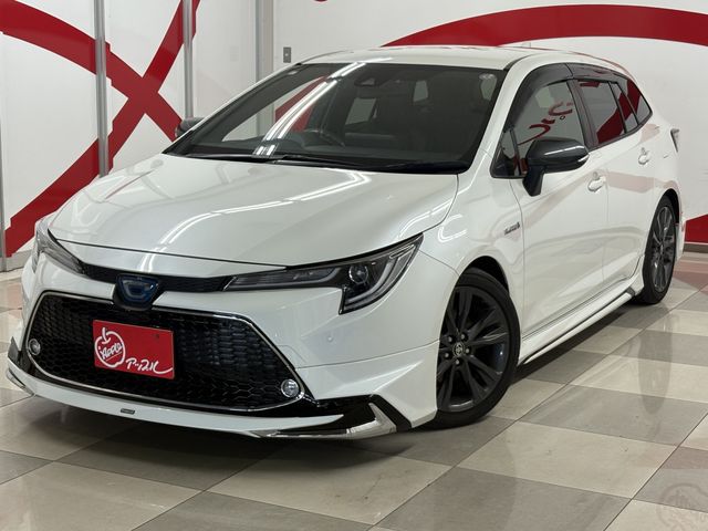 TOYOTA / COROLLA TOURING HYBRID 4WD