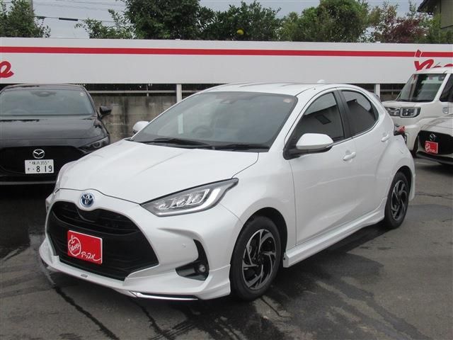 TOYOTA / YARIS HYBRID