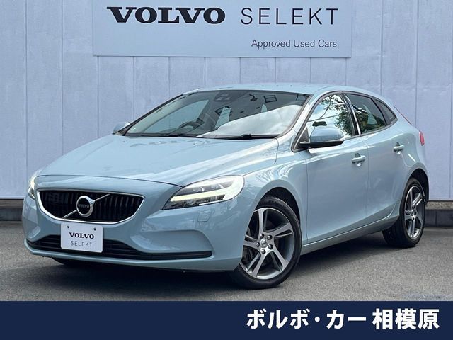 VOLVO / VOLVO V40