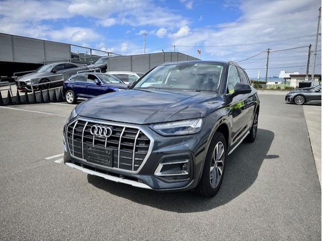AUDI / AUDI Q5