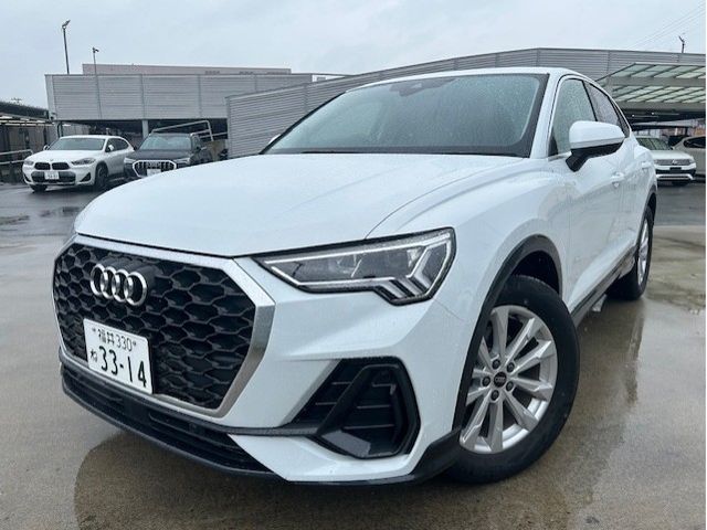 AUDI / AUDI Q3 SPORTBACK