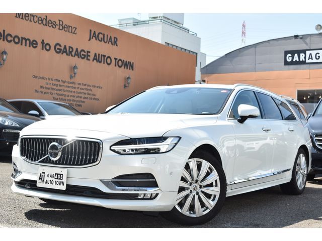 VOLVO / VOLVO V90
