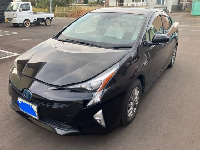 TOYOTA / PRIUS 4WD