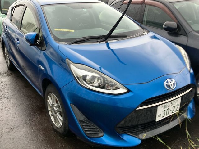 TOYOTA / AQUA