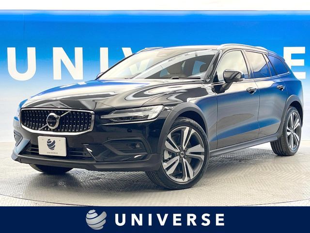 VOLVO / VOLVO V60 CROSS COUNTRY