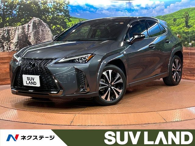 TOYOTA / LEXUS UX200