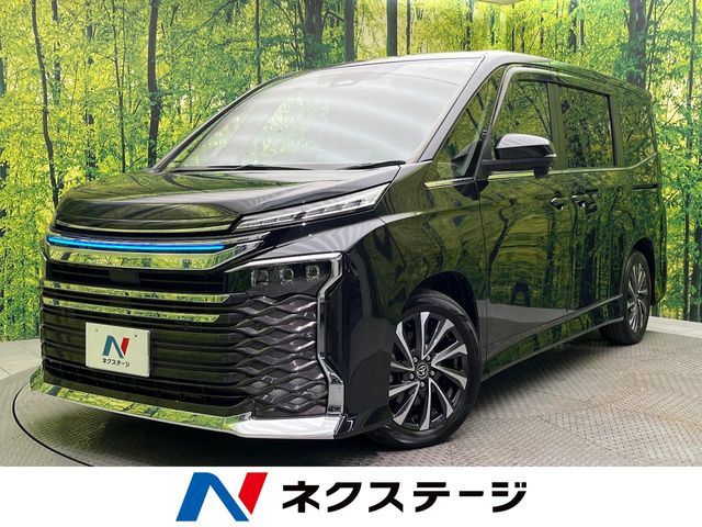 TOYOTA / VOXY