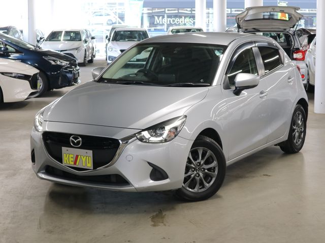 MAZDA / DEMIO