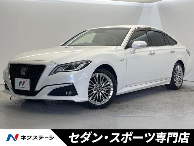 TOYOTA / CROWN sedan hybrid