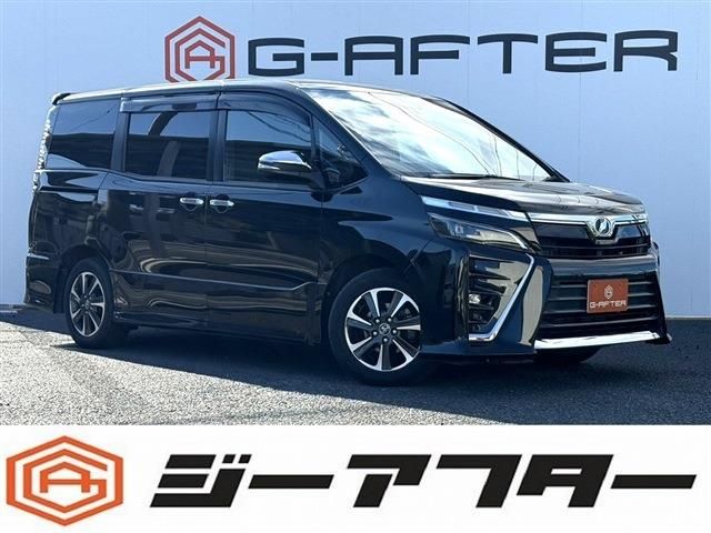 TOYOTA / VOXY