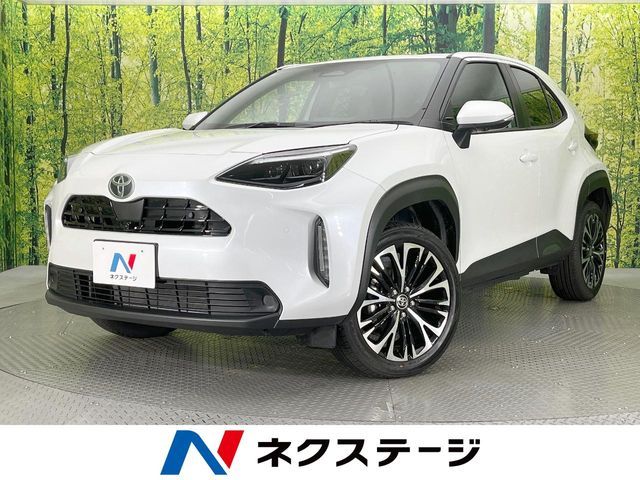 TOYOTA / YARIS CROSS HYBRID