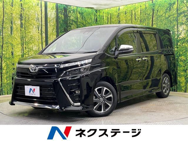 TOYOTA / VOXY