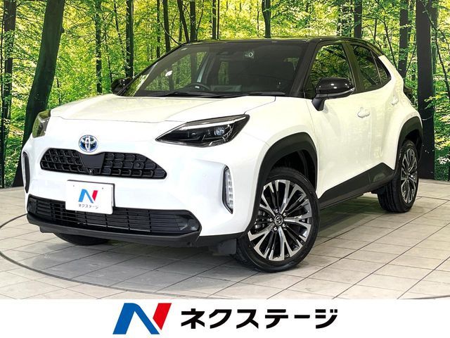 TOYOTA / YARIS CROSS HYBRID