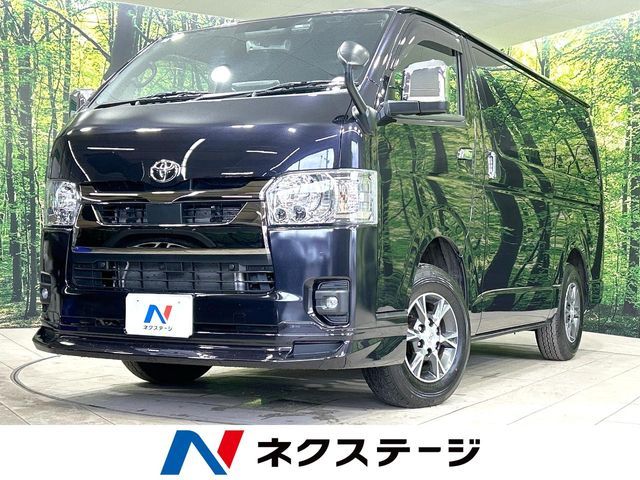 TOYOTA / HIACE van 4WD