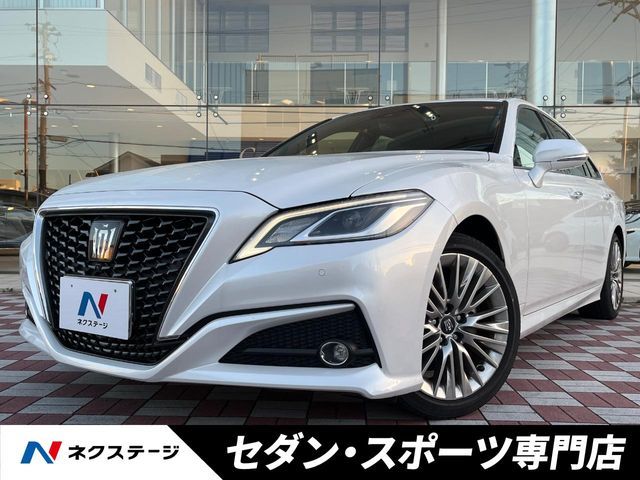 TOYOTA / CROWN sedan hybrid