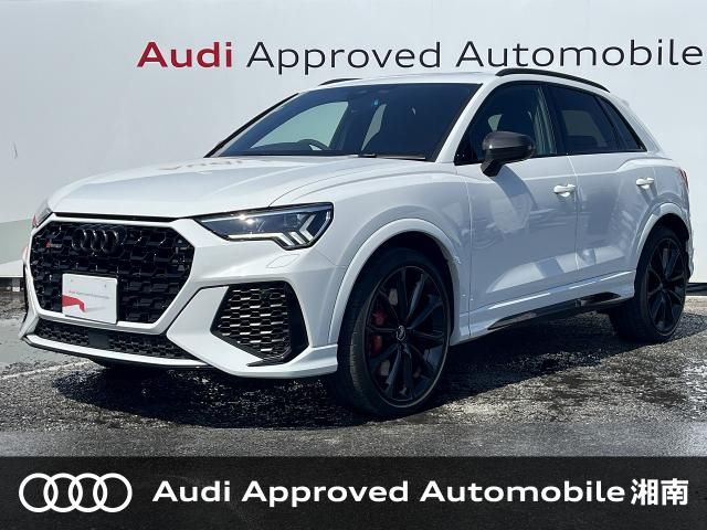 AUDI / AUDI RS Q3